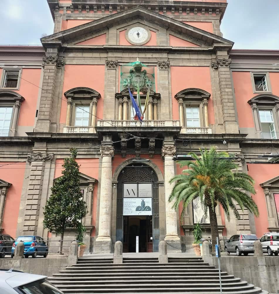 El Museo Arqueológico Nacional de Nápoles El Museo Arqueológico Nacional de Nápoles