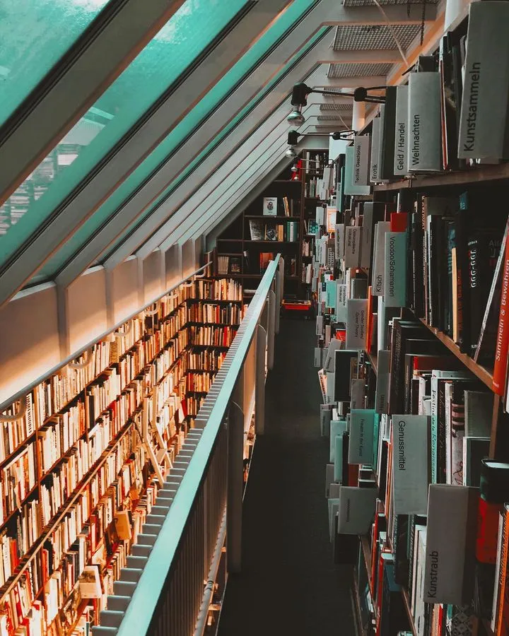 Buchhandlung Walther König GmbH & Co KG Buchhandlung Walther König GmbH & Co KG