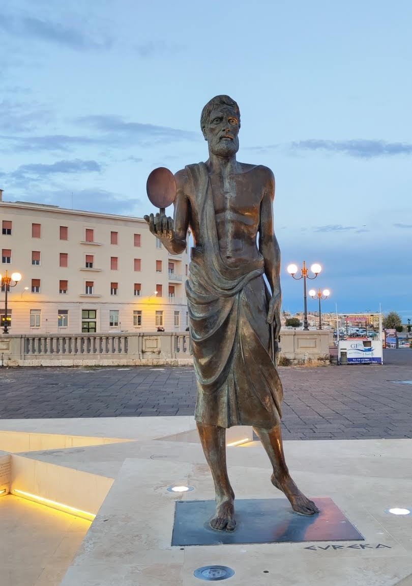 Piazza Archimede Piazza Archimede