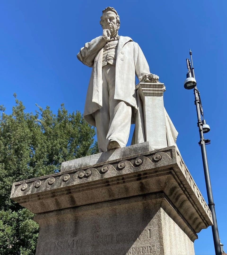 Piazza di Santo Spirito Piazza di Santo Spirito