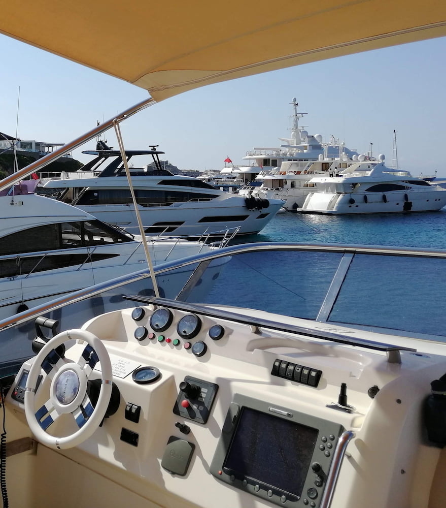 Psarou Beach Psarou Beach