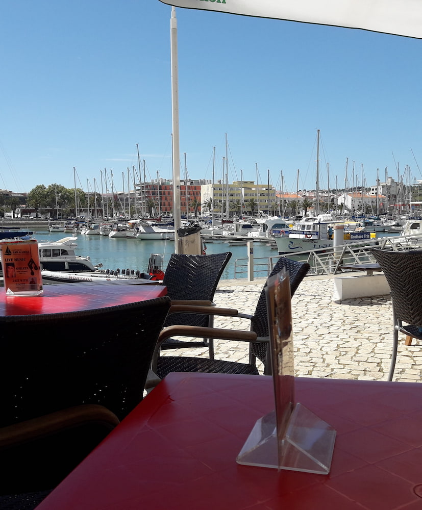 Puerto deportivo de Lagos Puerto deportivo de Lagos