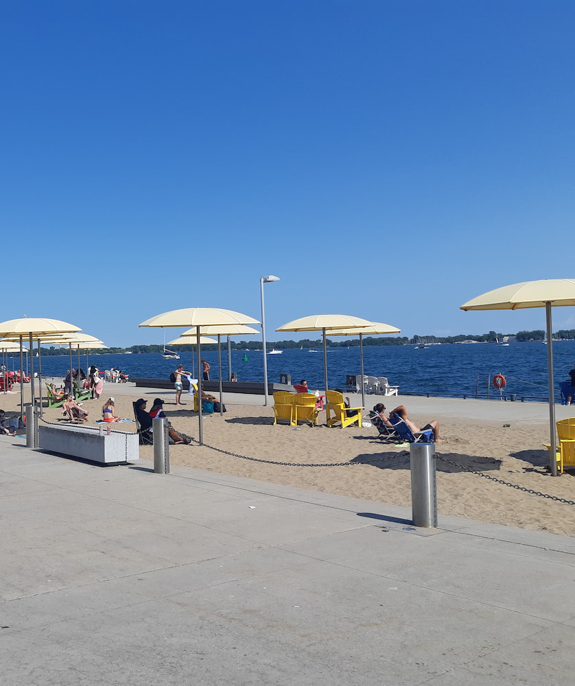 Embankment Harbourfront & Distillery District Embankment Harbourfront & Distillery District