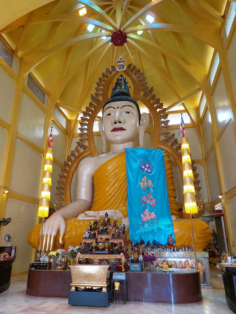 Sakya Muni Buddha Gaya Temple Sakya Muni Buddha Gaya Temple