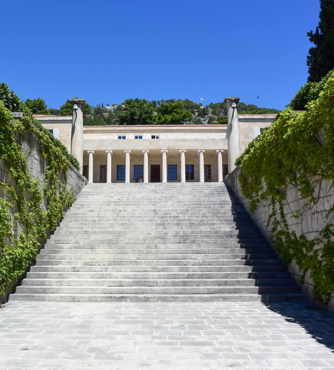 Meje, Split Meje, Split