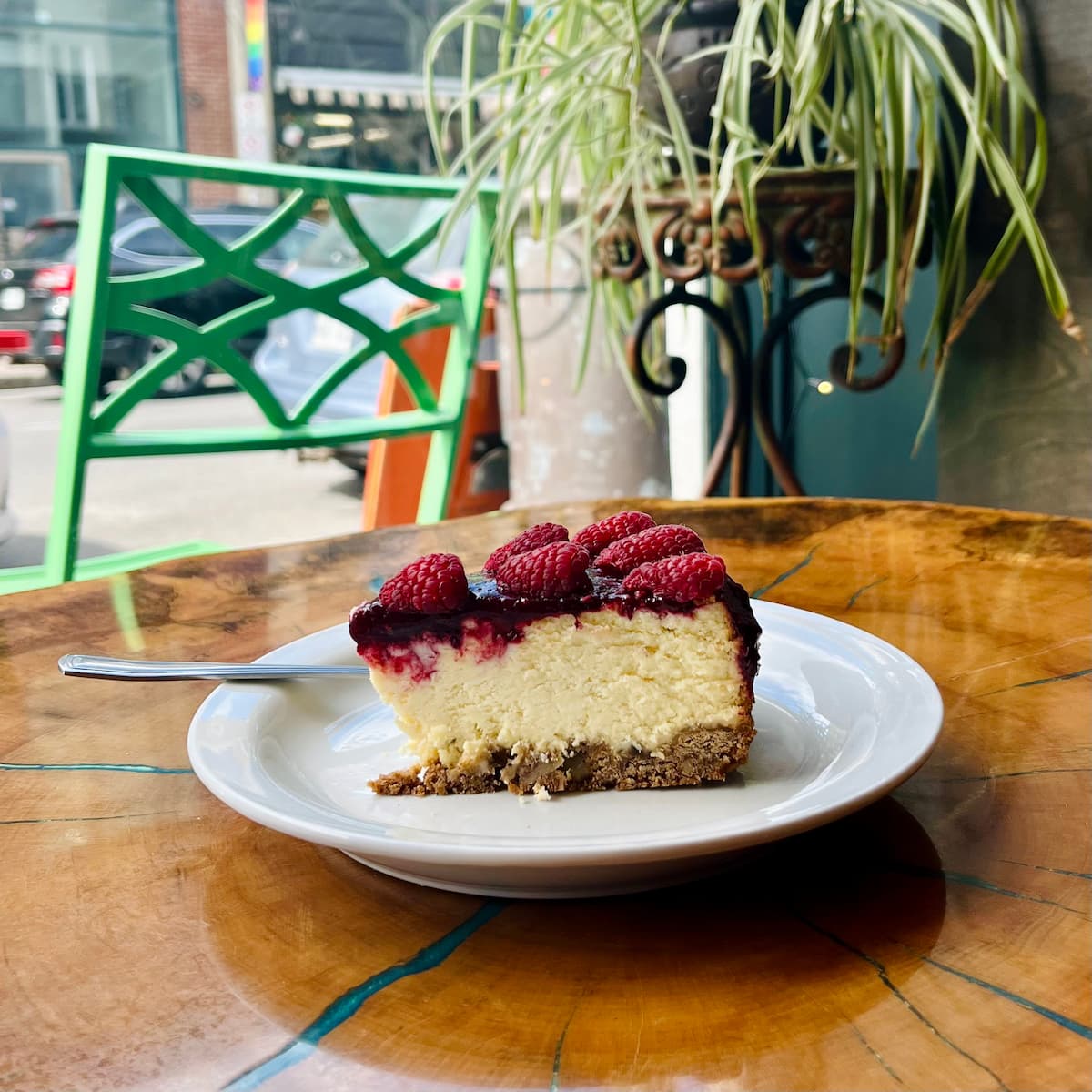 Saint-Roch_Quebec_City (3) Cafe in Saint-Roch