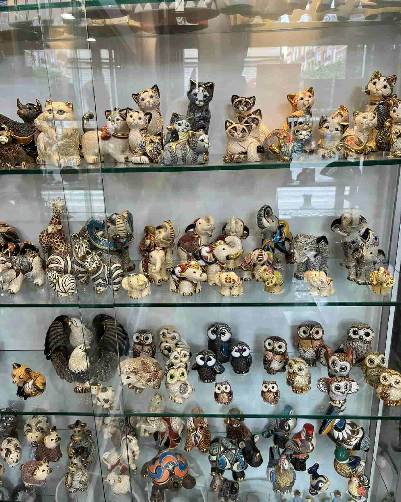 Tienda de cerámica, Triana, Sevilla, España Tienda de cerámica, Triana, Sevilla, España