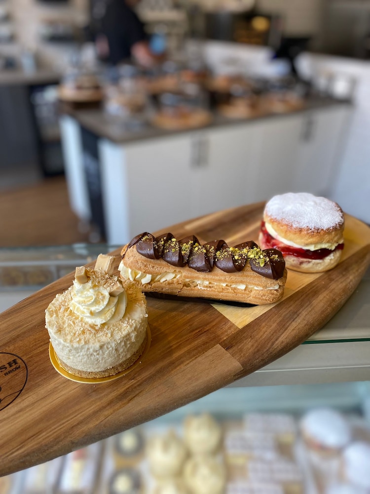 Woolton Village, Liverpool Woolton Village, Liverpool