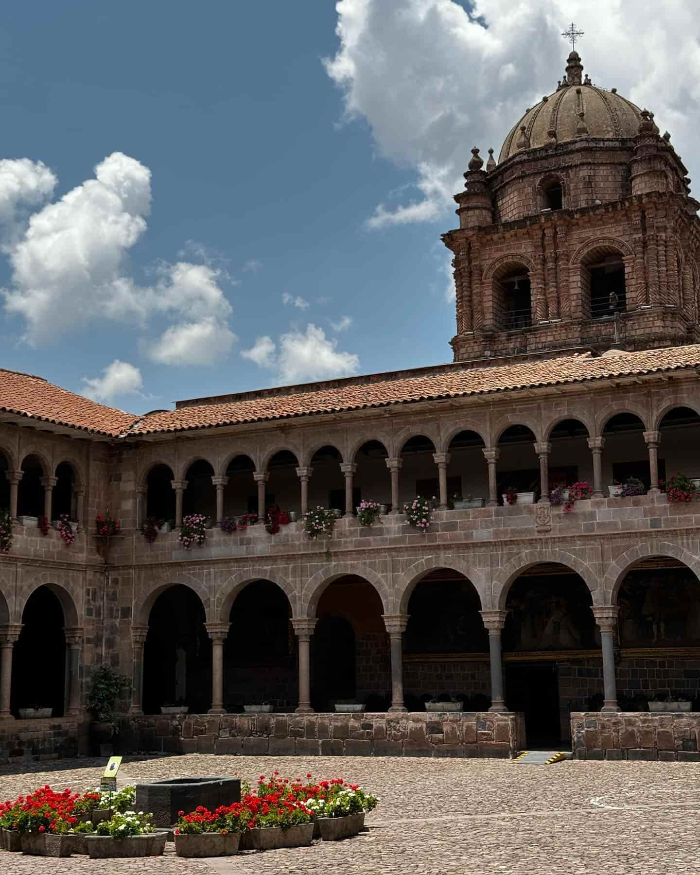 Qorikancha Templo del Sol, Cuzco Qorikancha Templo del Sol, Cuzco