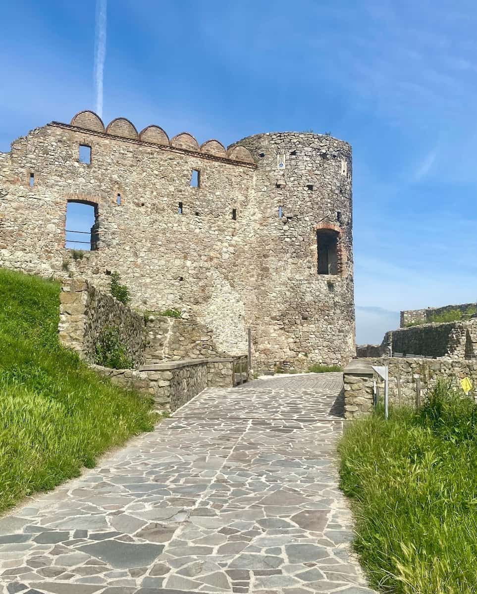 Bratislava, Devín Bratislava, Devín