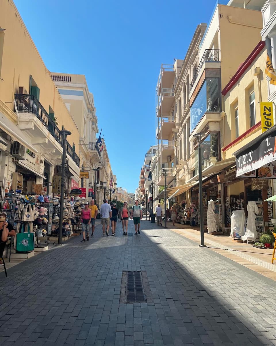 Heraklion: Nea Alikarnassos Heraklion: Nea Alikarnassos