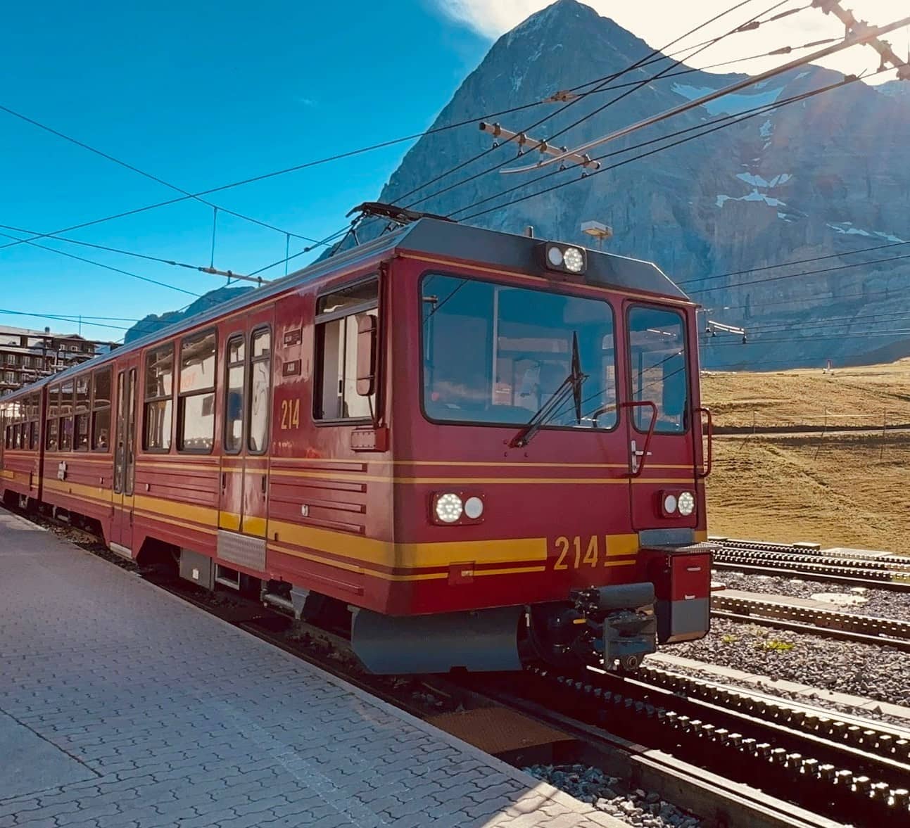 Jungfrau, Lauterbrunnen Jungfrau, Lauterbrunnen