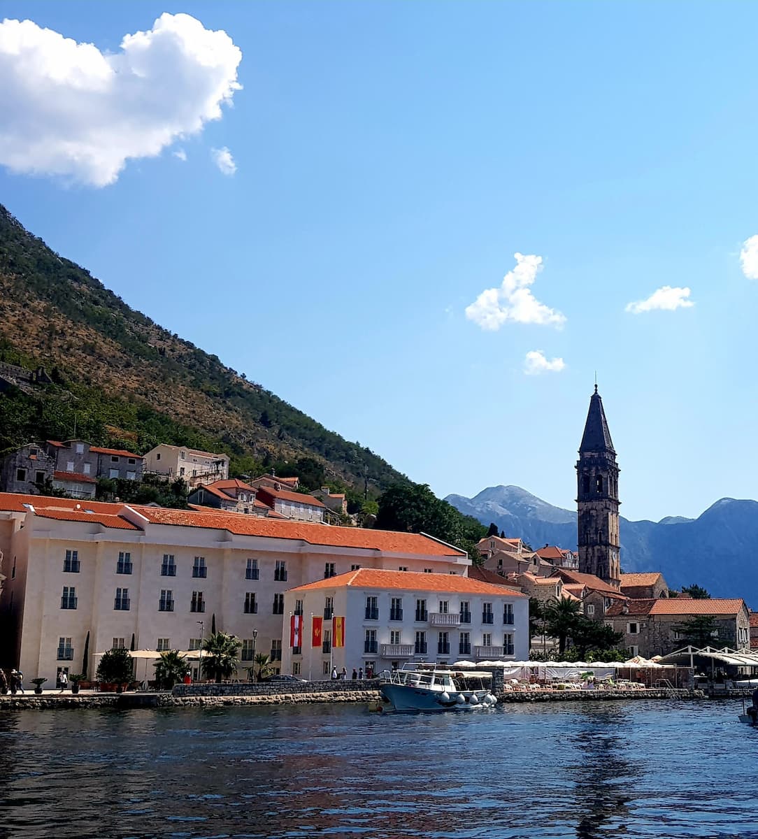 Kotor Bay, Dobrota Kotor Bay, Dobrota