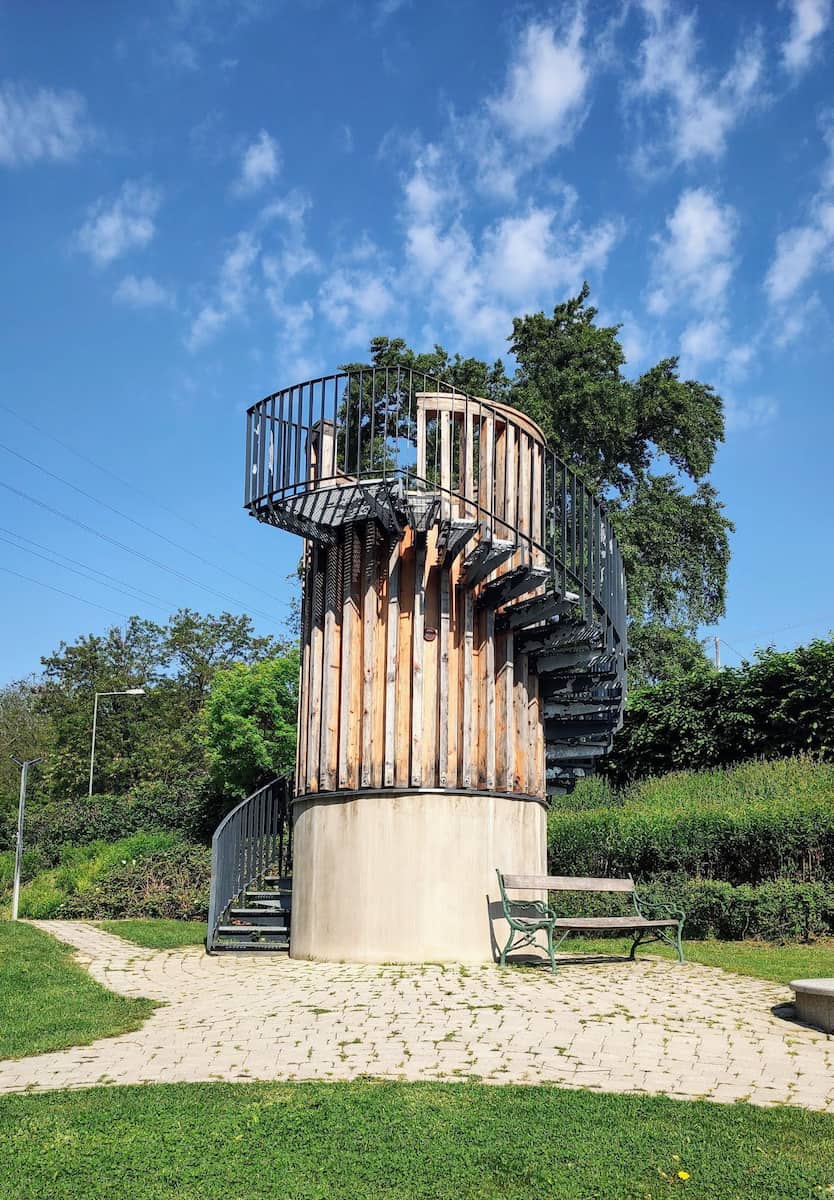 Bratislava, Karlova Ves Bratislava, Karlova Ves