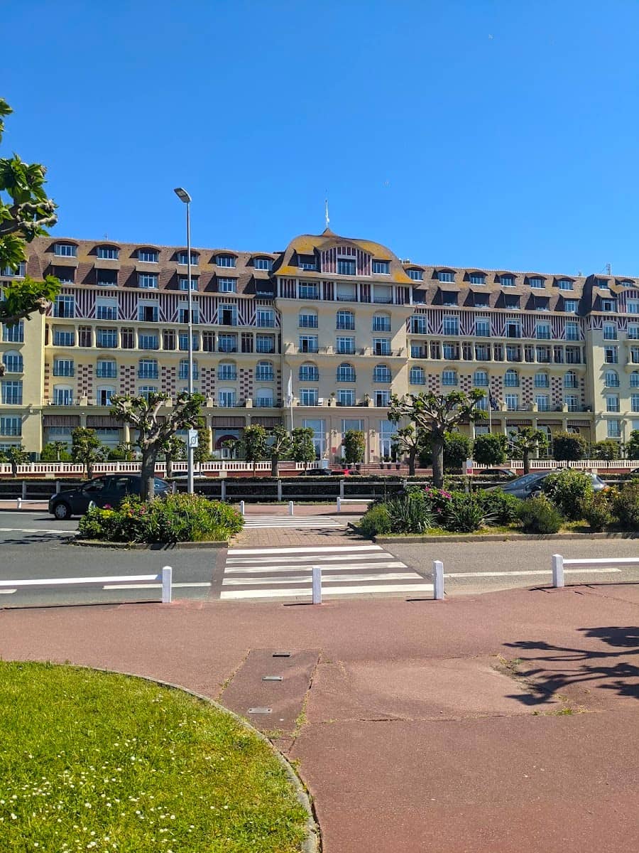 Deauville et Cabourg, Normandy, France Deauville et Cabourg, Normandy, France