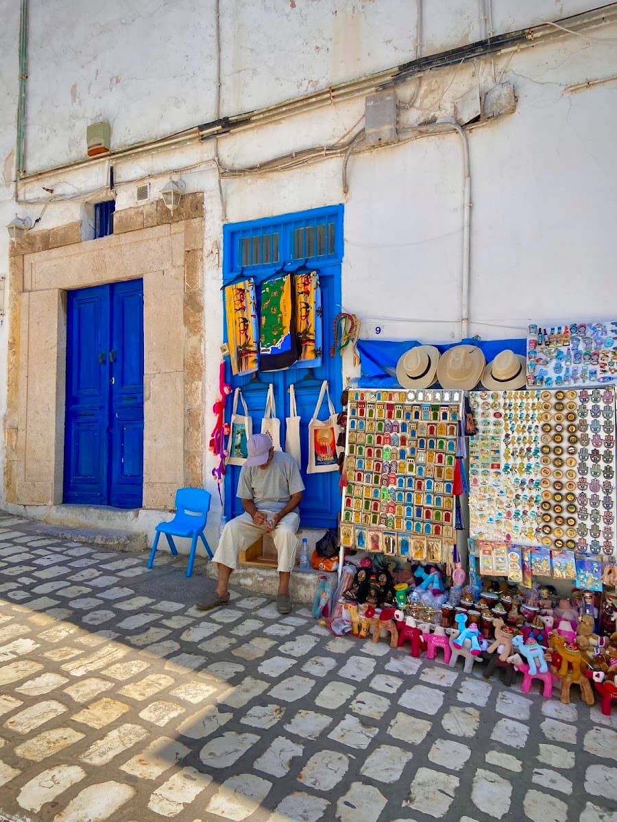 Le Jardin Méditerranéen, Tunis Le Jardin Méditerranéen, Tunis