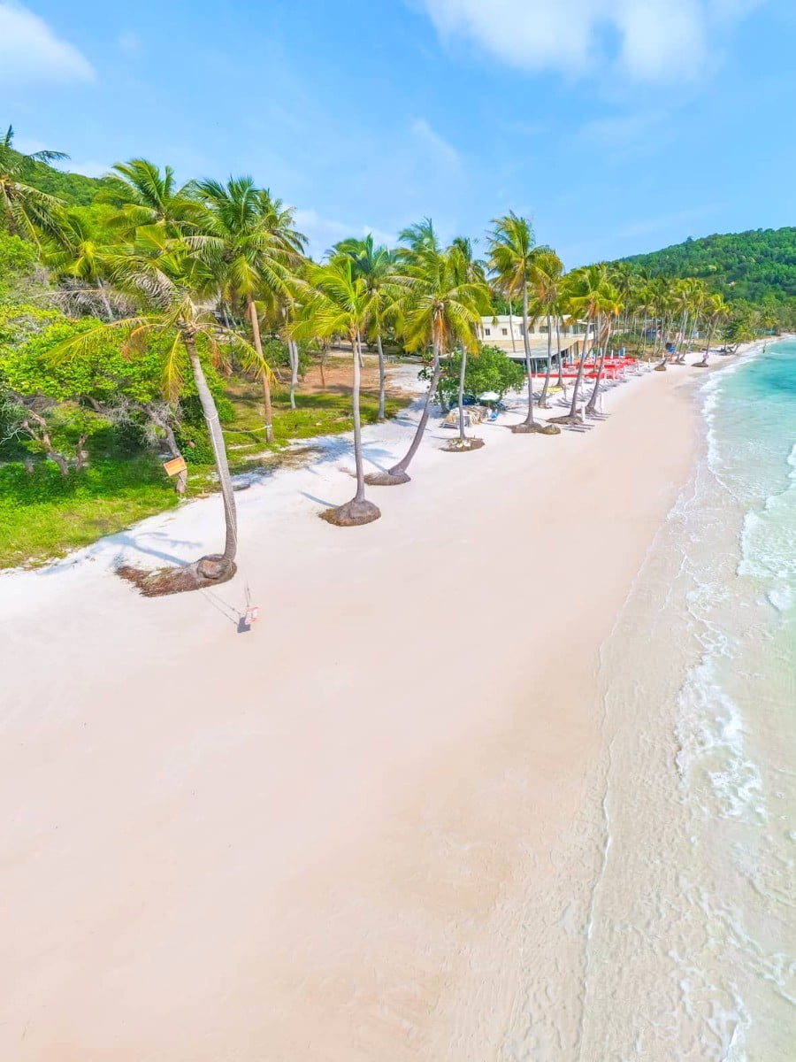 Long Beach, Phu Quoc Island, Vietnam Long Beach, Phu Quoc Island, Vietnam