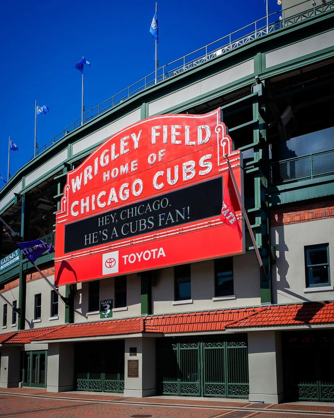 Near Wrigley Field, Chicago Near Wrigley Field, Chicago