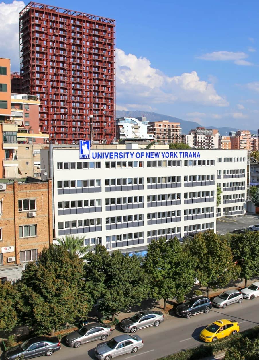 Dhjetori, Tirana Dhjetori, Tirana