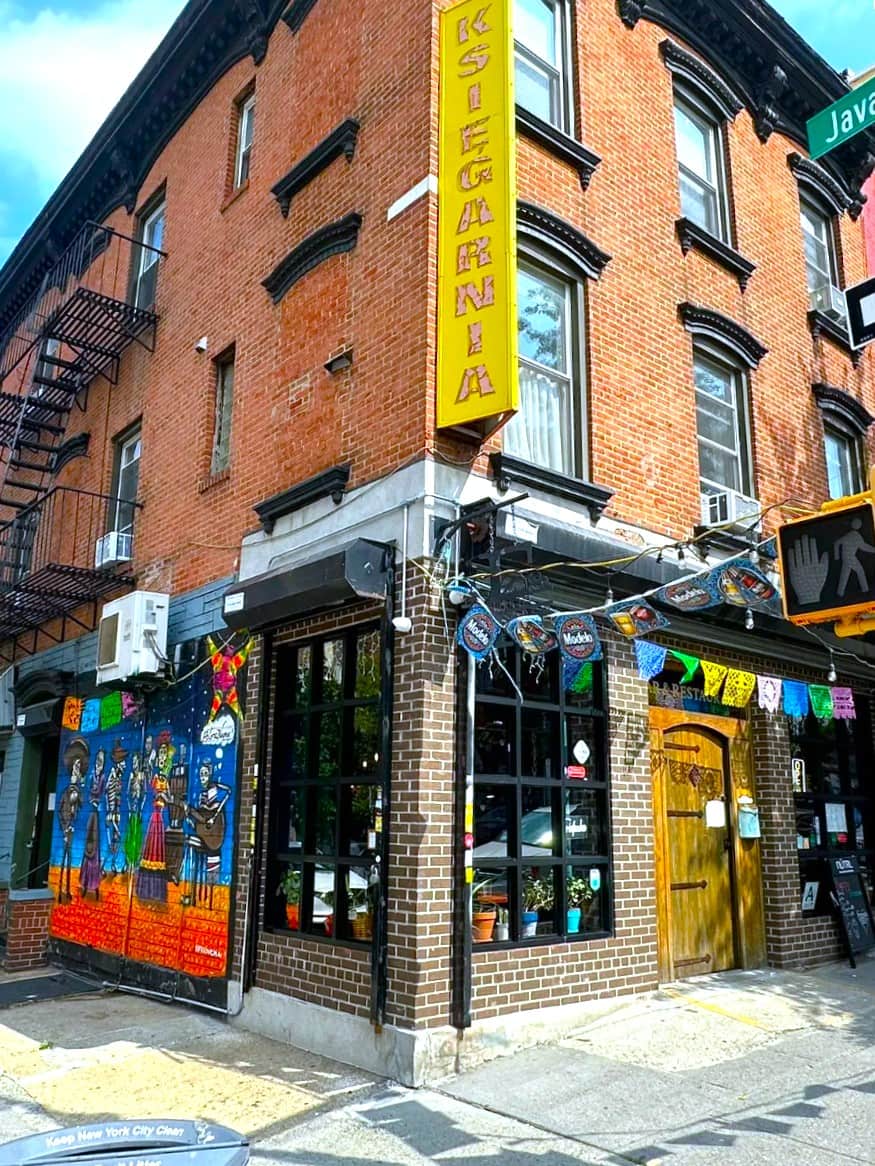 Greenpoint, Brooklyn Greenpoint, Brooklyn