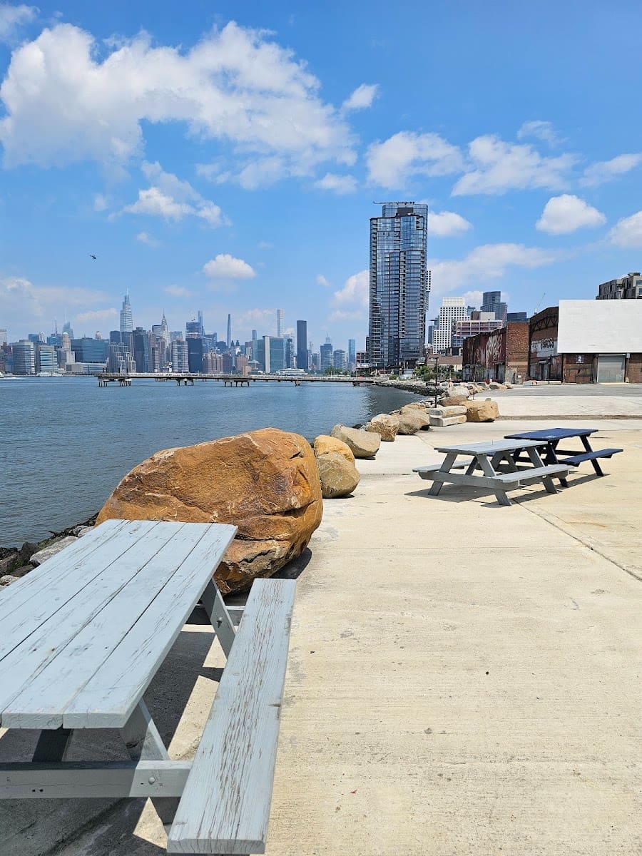 Greenpoint, Brooklyn Greenpoint, Brooklyn