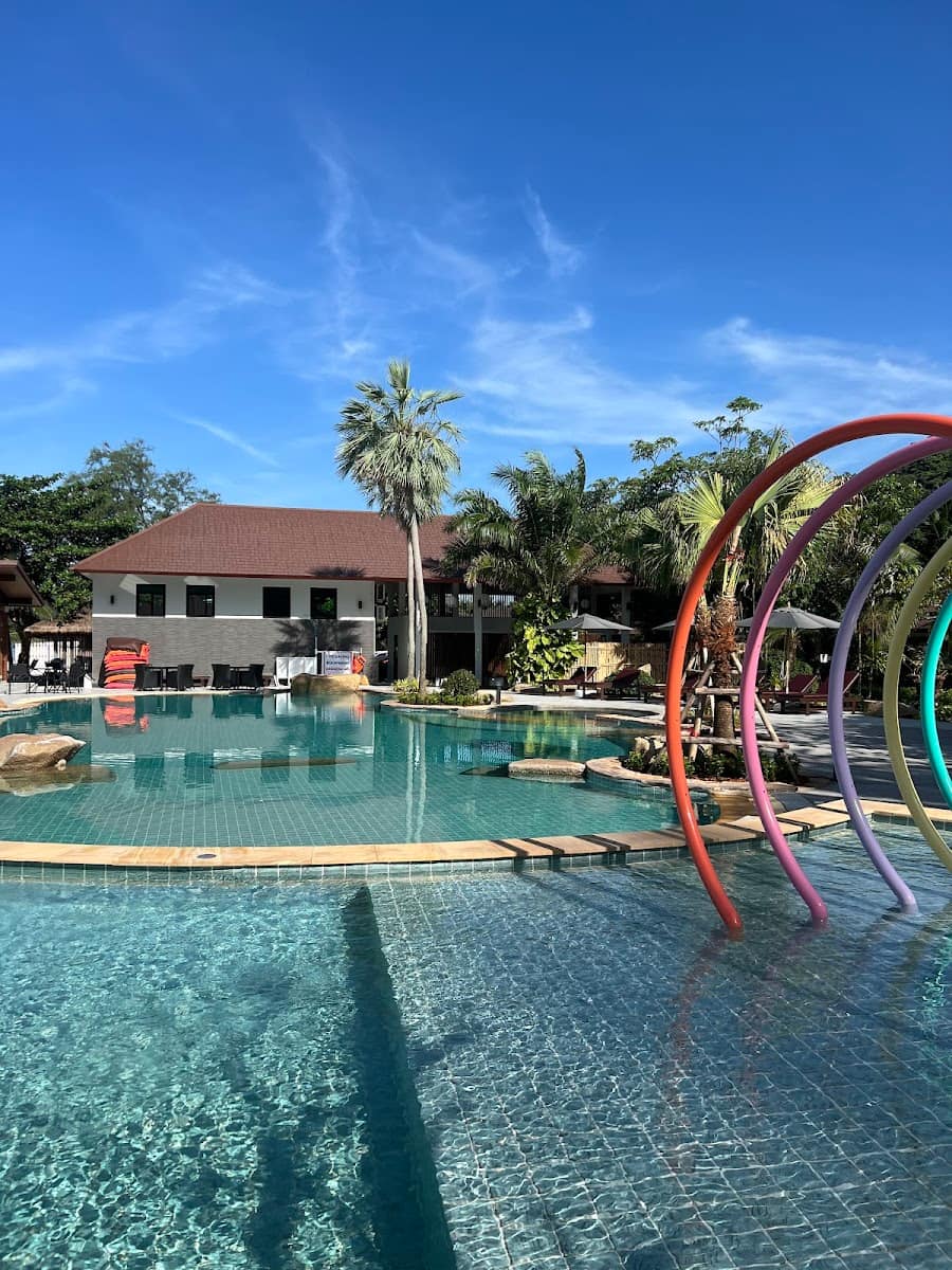 Klong Prao Beach, Koh Chang Klong Prao Beach, Koh Chang