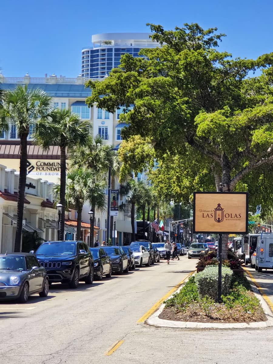 Las Olas Boulevard, Fort Lauderdale Las Olas Boulevard, Fort Lauderdale