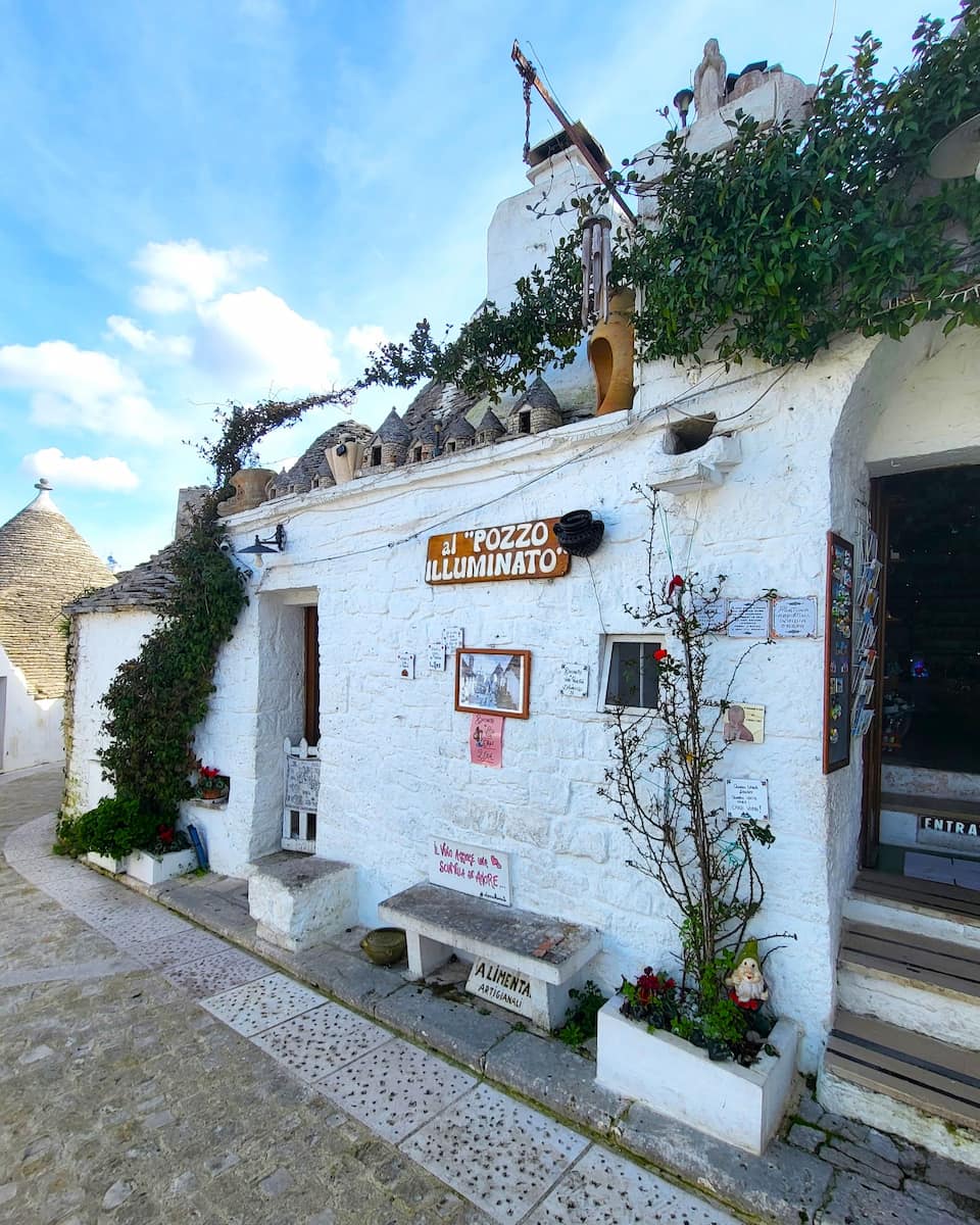 Souvenir Shopping, Trulli Souvenir Shopping, Trulli