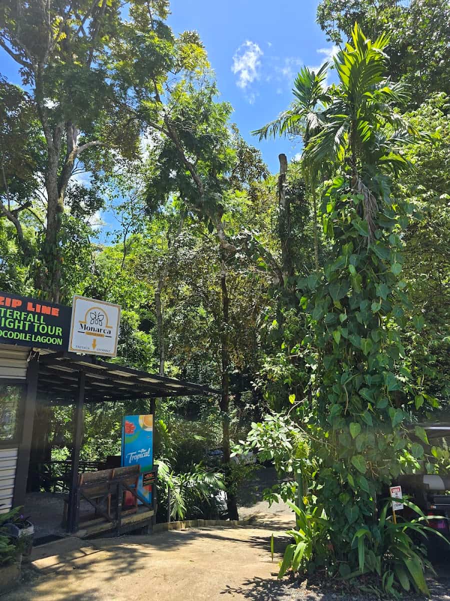 Sukia Park and ZIP LINE, Manuel Antonio Sukia Park and ZIP LINE, Manuel Antonio